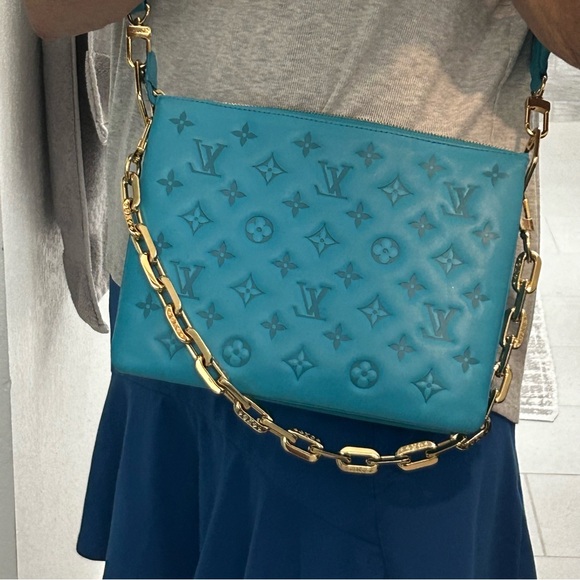 Louis Vuitton RARE Coussin PM in Turquoise - Picture 3 of 16